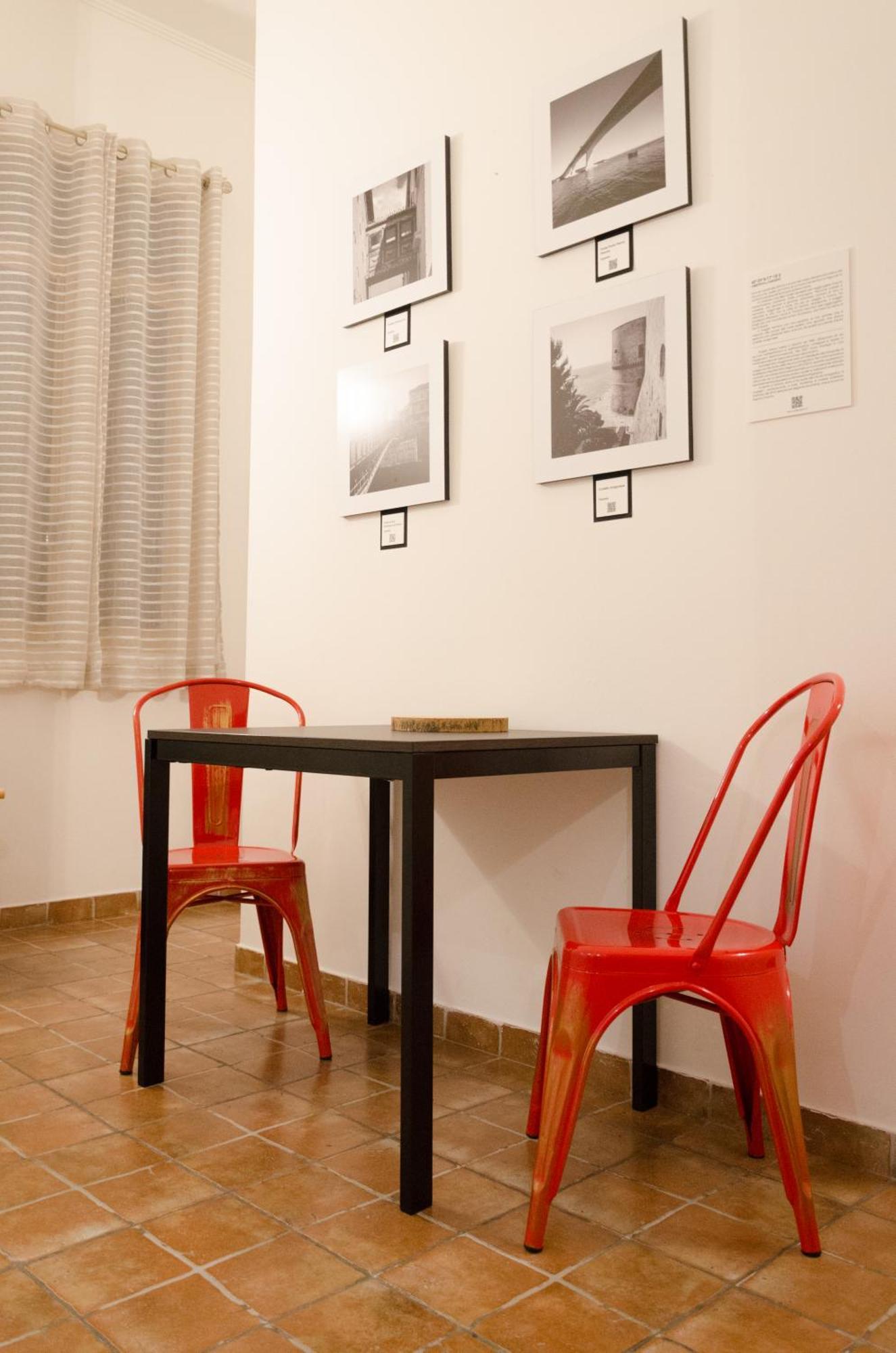 Downtown Lodge Museum Tarente Extérieur photo